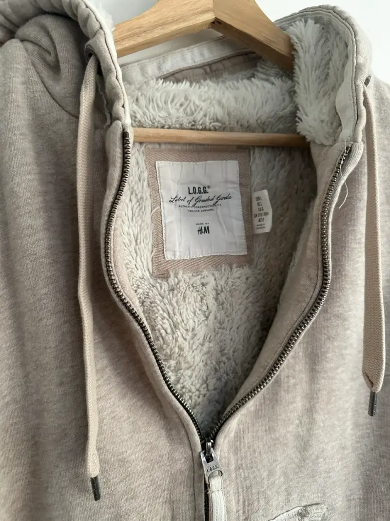 Polerón H&M beige con capucha - 3