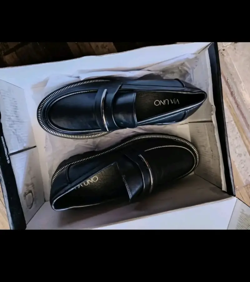 Zapatos negros con plataforma - 2