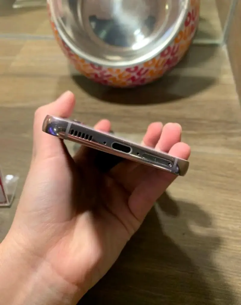 Samsung galaxy s25+ - 4