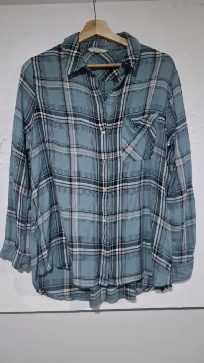 Camisa a cuadros verde - miniatura 2