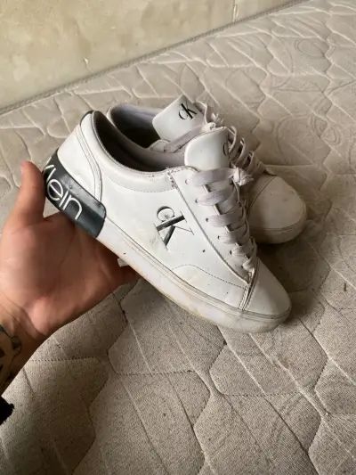 Zapatillas blancas Calvin Klein - miniatura 1