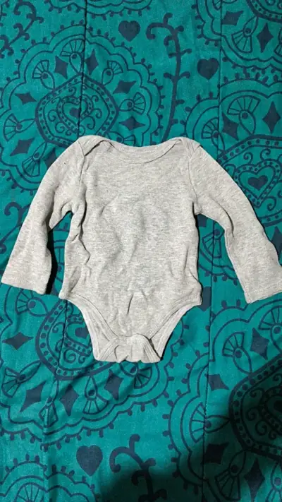 Pack de 5 bodies bebe 0-3 meses - miniatura 4