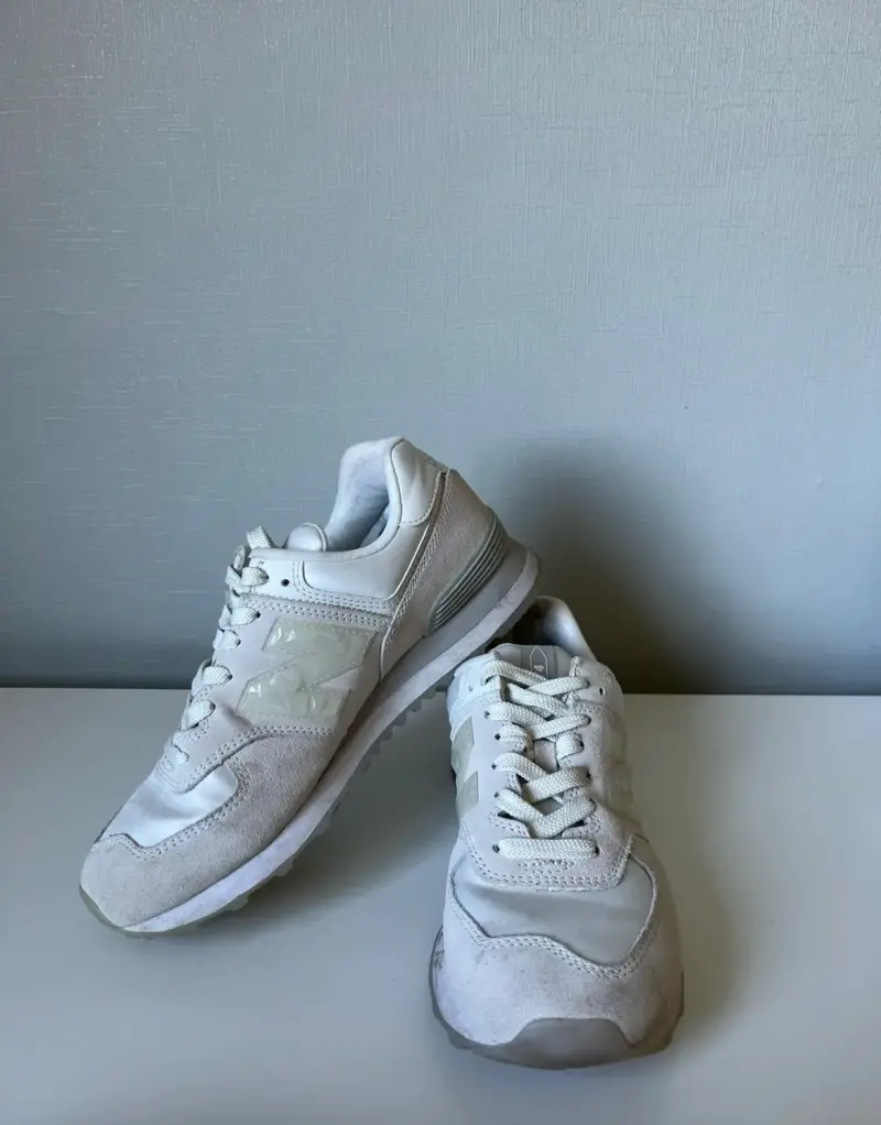 Zapatillas deportivas blancas new balance 570 40