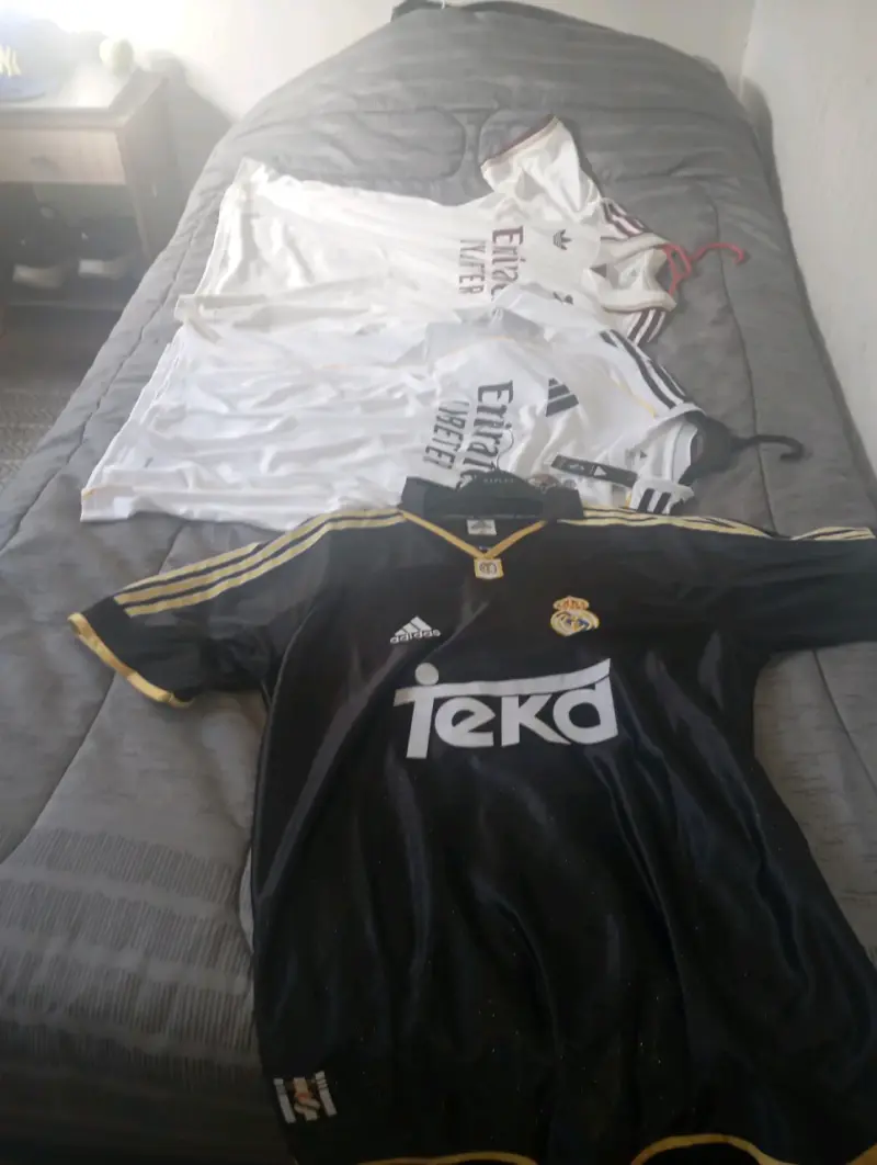 Camisetas de fútbol Real Madrid/Arsenal