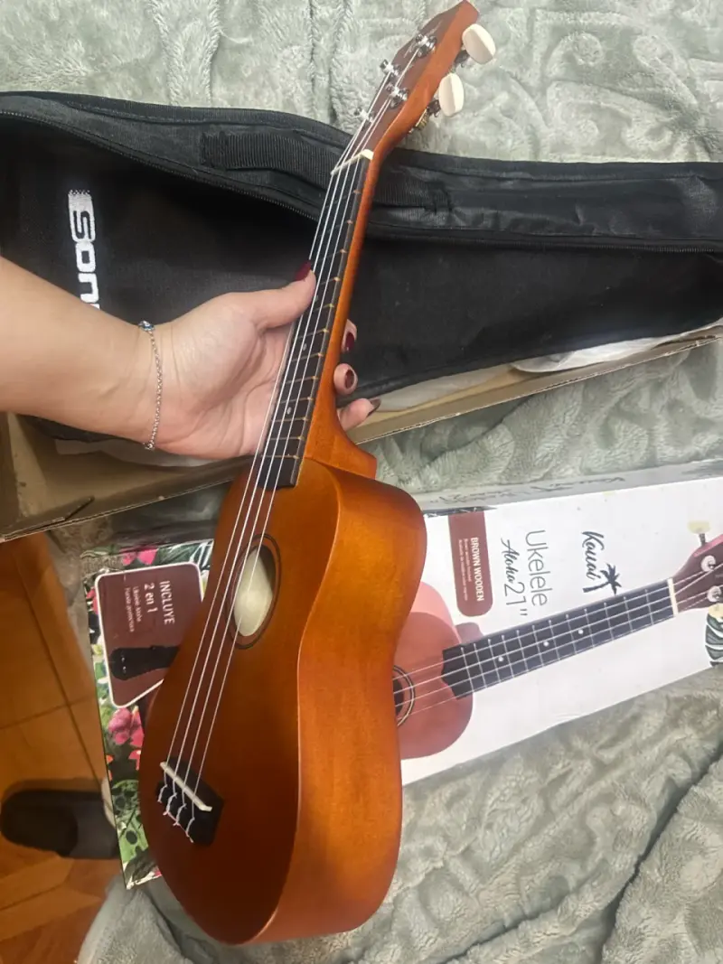 Ukulele marrón Kaul sonnet - 3
