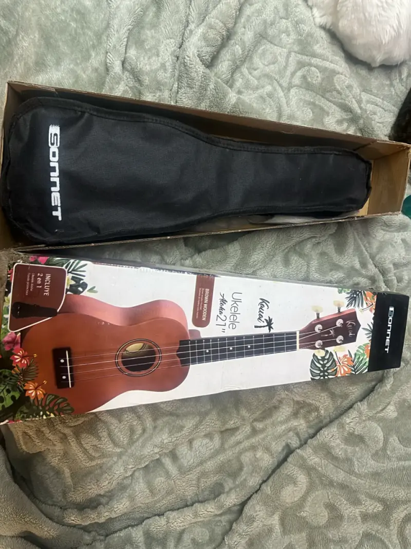 Ukulele marrón Kaul sonnet - 4