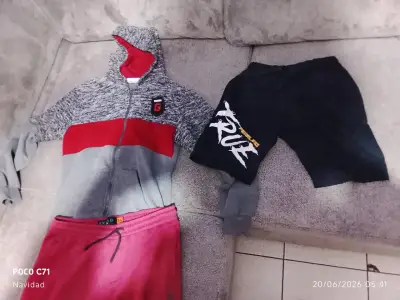Conjunto deportivo tres piezas - miniatura 1
