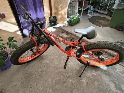 Bicicleta fat bike naranja - miniatura 3