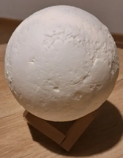 Lámpara LED forma de luna - miniatura 2