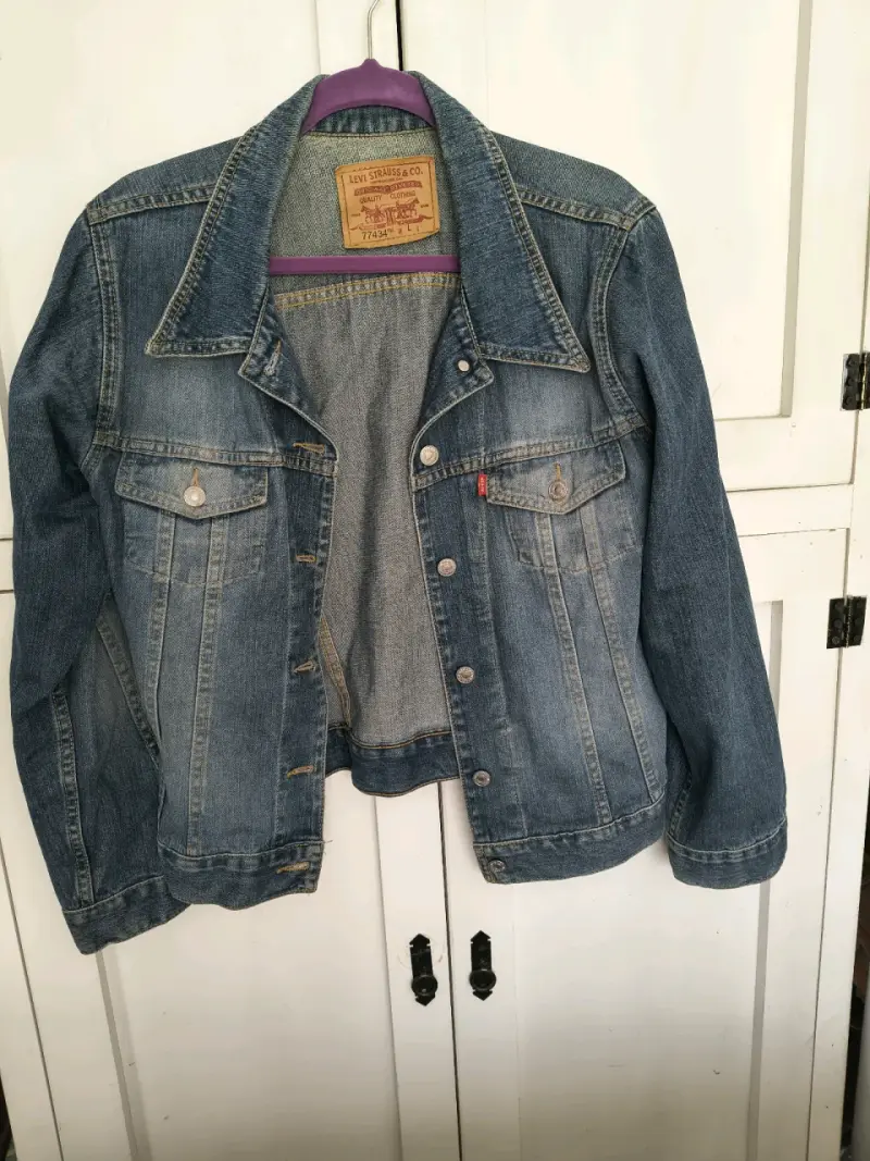 Chaqueta de mezclilla clásica - 1