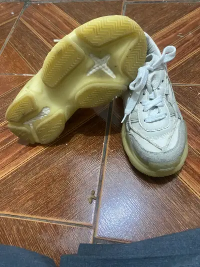 Zapatillas deportivas blancas - miniatura 3