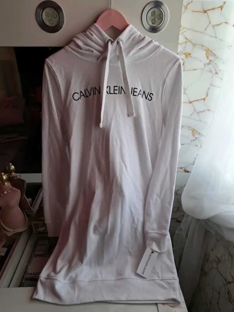 Vestido deportivo CK blanco con capucha - 5