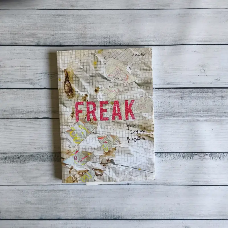 Libro "Freak" de Soy Una Pringada (Esty Quesada) - 1