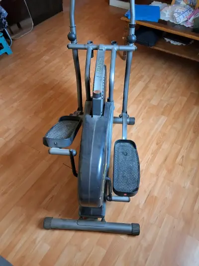 Bicicleta elíptica estática - miniatura 2