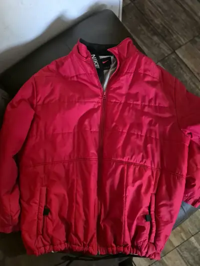 Chaqueta Nike roja acolchada Poleron Champion - miniatura 1