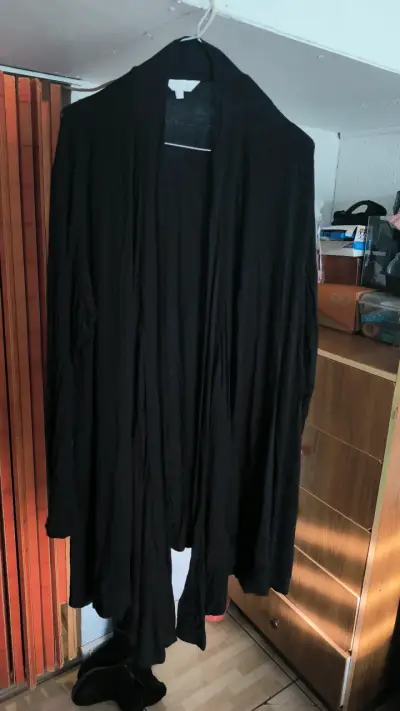 Cardigan negro de mujer - miniatura 3