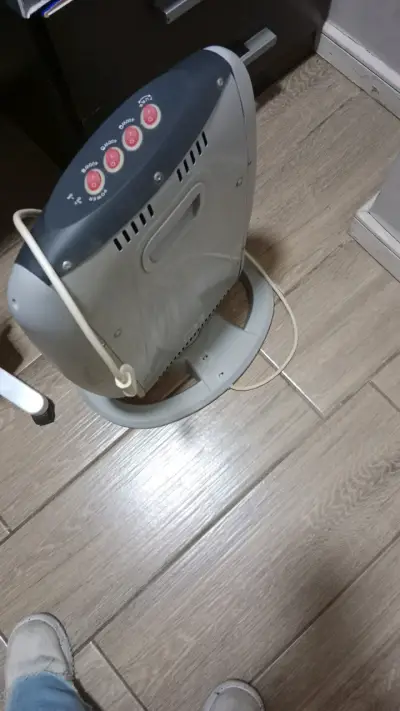 Calefactor eléctrico de torre - miniatura 1