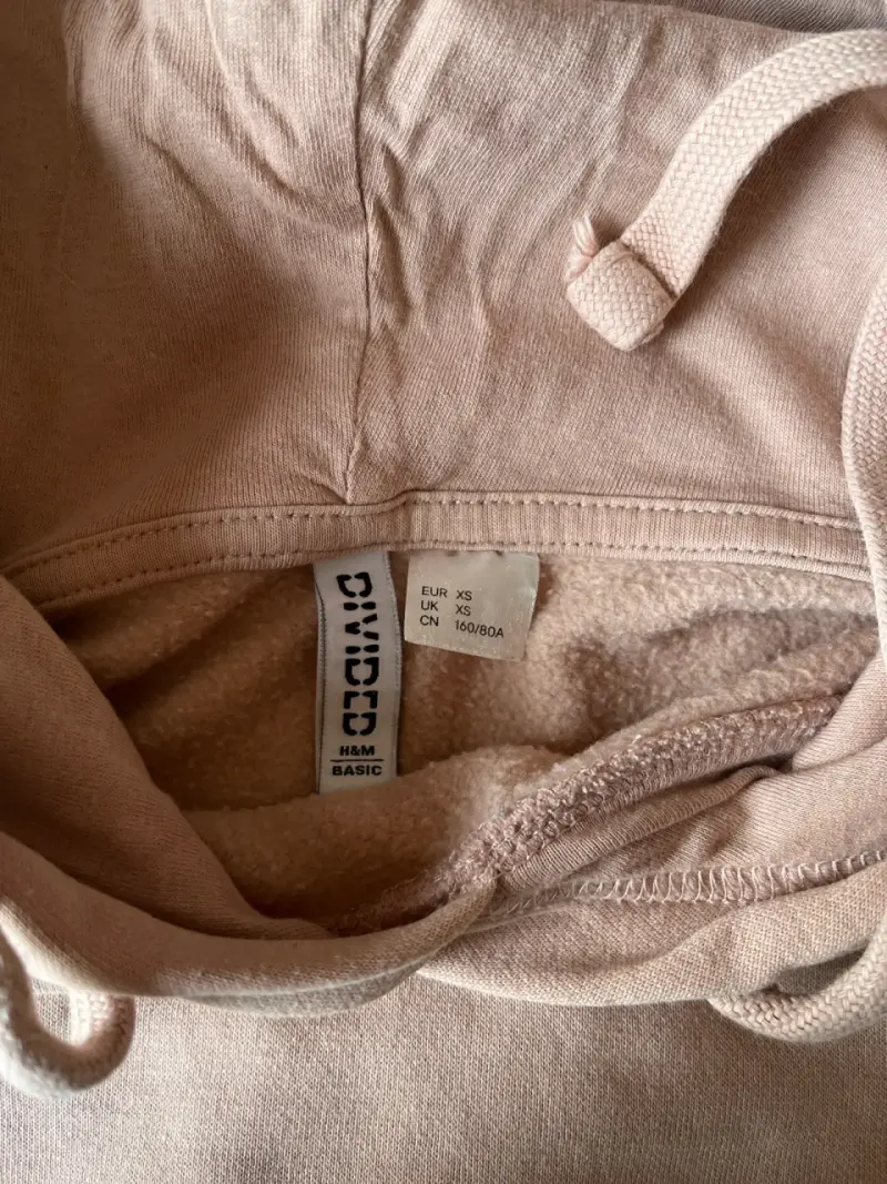 Polerón beige con capucha - 2