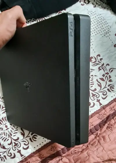 Ps4 Slim 1TB - miniatura 3