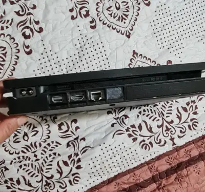 Ps4 Slim 1TB - miniatura 4