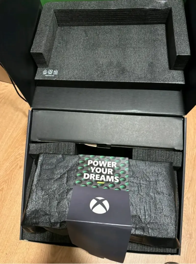 Consola XBOX serie X de 1 TB con lector de disco - 4