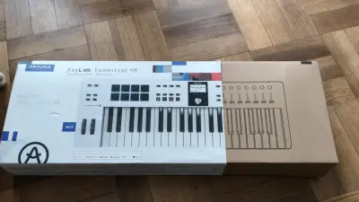 Teclado MIDI Arturia KeyLab essential 49 MK 3 - miniatura 3