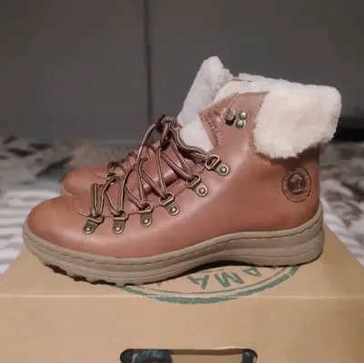 Botas de invierno marrones - miniatura 2