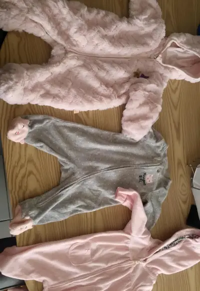 Set de pijamas para bebé - miniatura 2