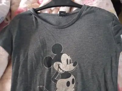 Polera gris Mickey Mouse - miniatura 2