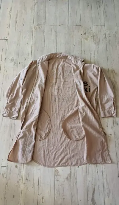 Chaqueta ligera beige con cierre - miniatura 3
