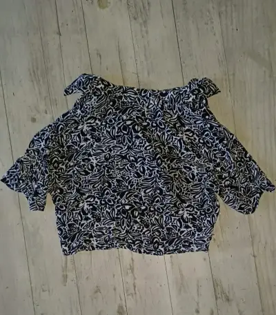 Blusa estampada - miniatura 1