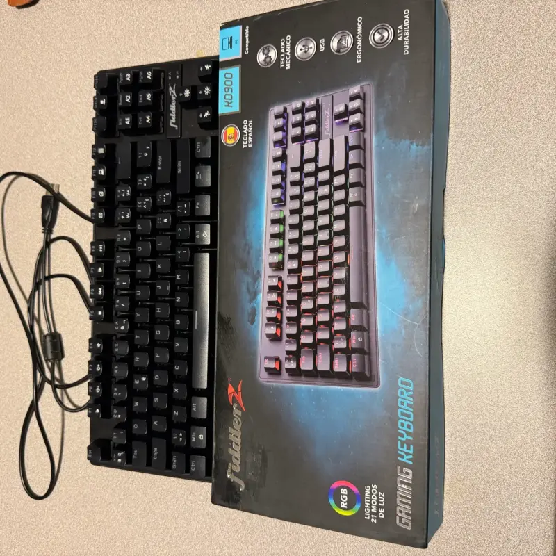 Teclado mecánico fidlerz - 1