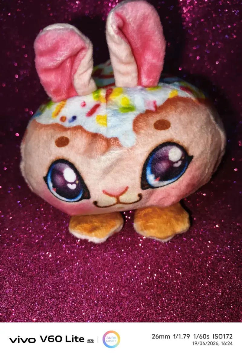 Peluche de conejo multicolor - 1
