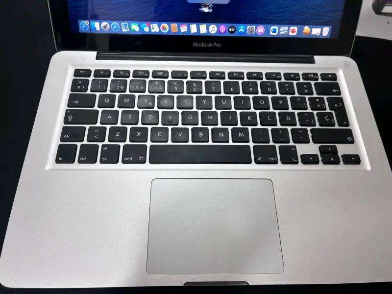 Laptop MacBook Pro 2012, usada en excelente estado - 1