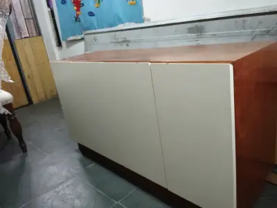 Aparador de madera y melamina - miniatura 1