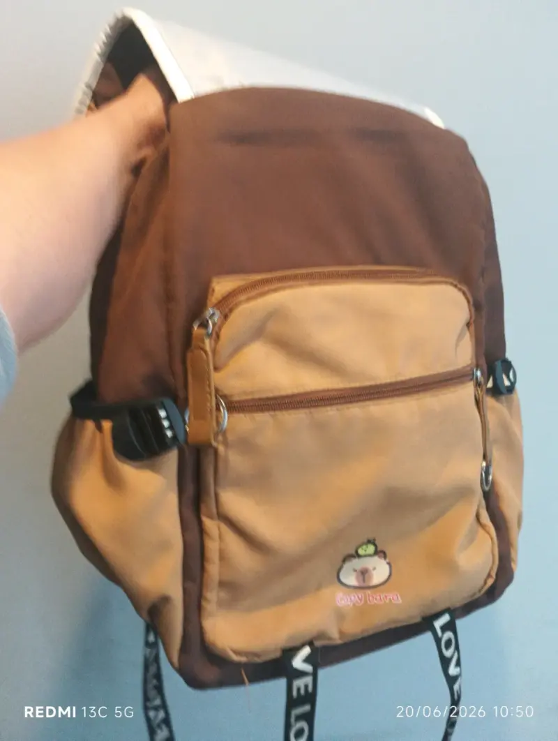 Mochila marrón con diseño de oso - 4