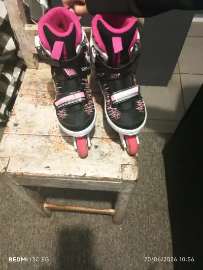 Patines en línea rosa y blanco - miniatura 4