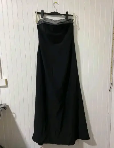 Vestido largo negro de gala - miniatura 1