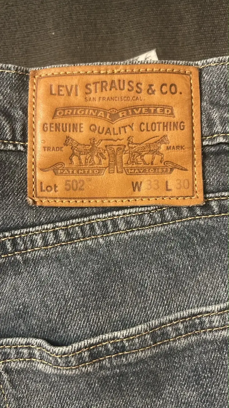 Jeans Levi Strauss 502 clásicos - 1