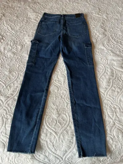 Jeans cargo azules - miniatura 2