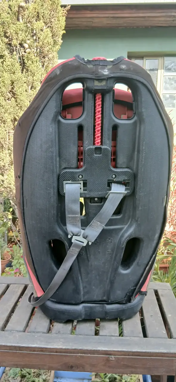 Silla de auto Chicco roja - 4
