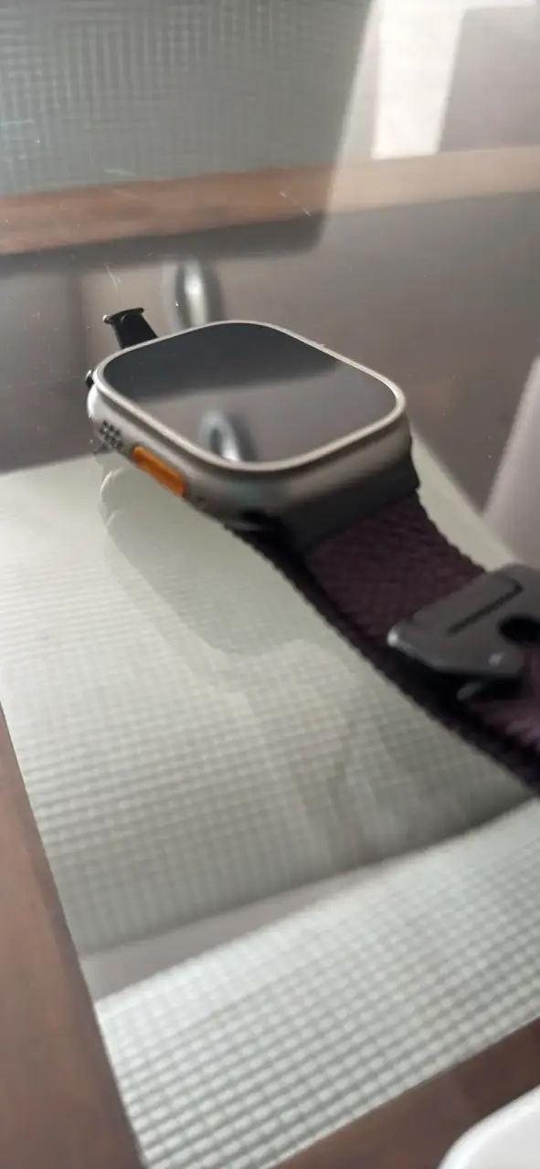 Apple Watch Ultra 2 , titanio celular - 1