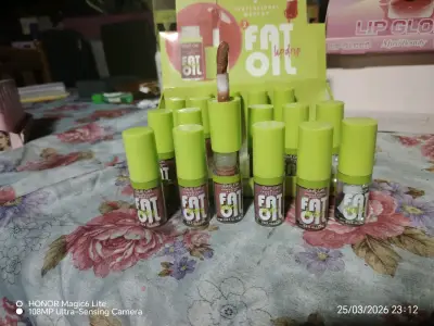 Brillos labiales Fat Oil - miniatura 1