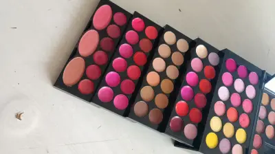 Paleta de maquillaje Glamfactor - miniatura 5