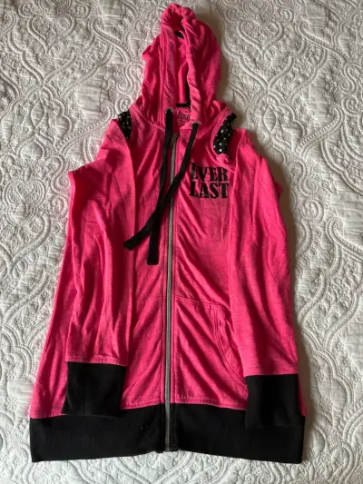 Polerón rosa Everlast con capucha - miniatura 1