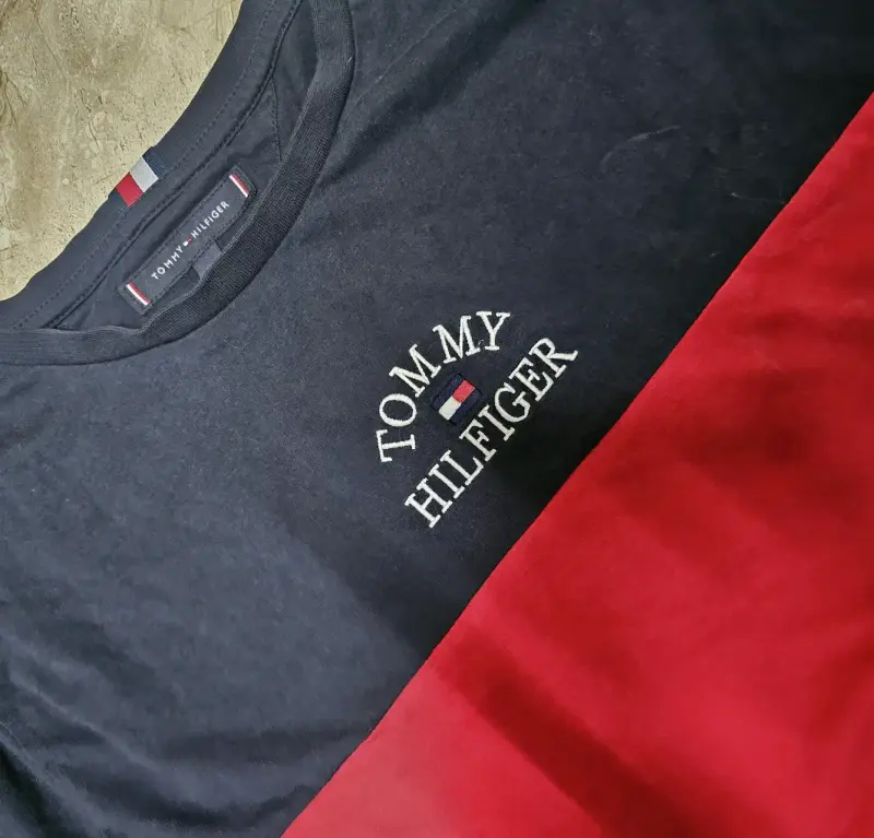 Polera Tommy Hilfiger / Xl - L - 2