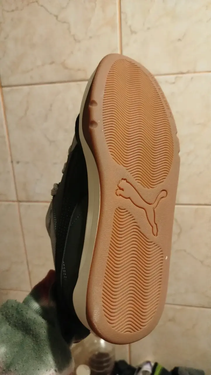 Zapatillas Puma gris negro y blanco - 2
