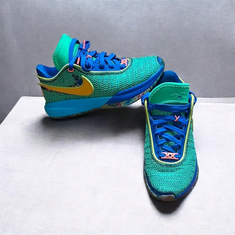 Zapatillas deportivas niño Nike Lebron 20 - 3
