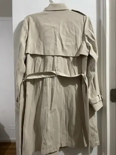 Abrigo beige de mujer IO talla 38 - miniatura 3