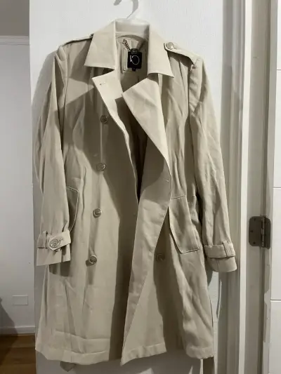 Abrigo beige de mujer IO talla 38 - miniatura 5